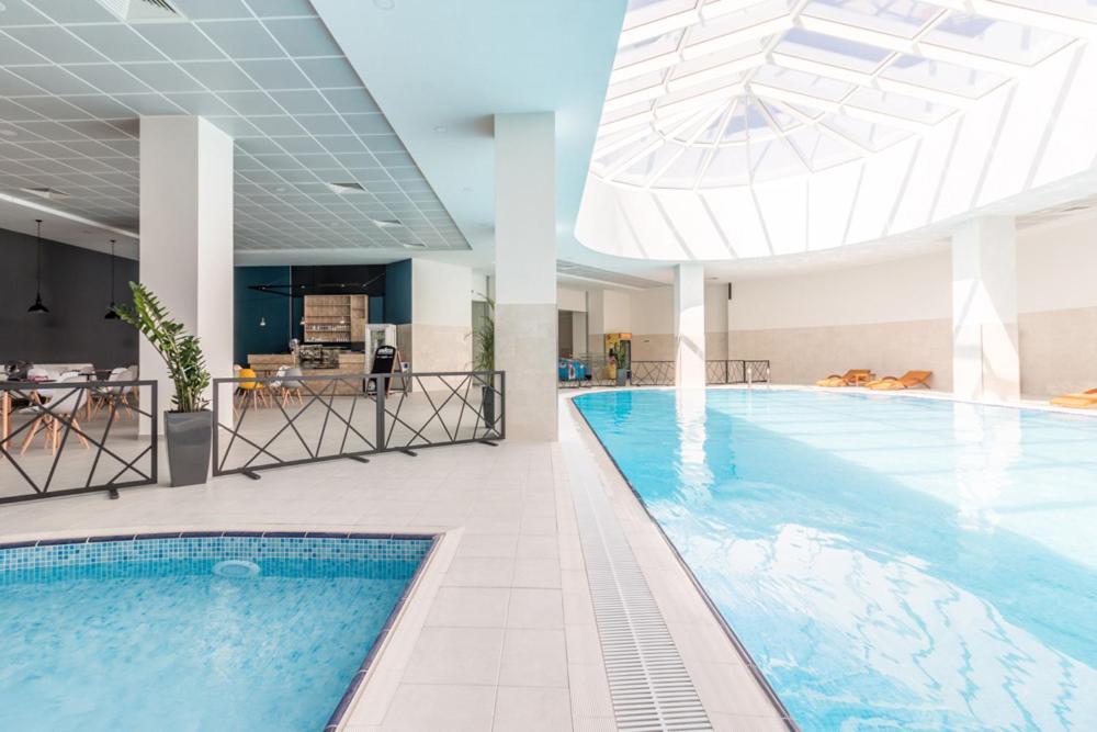 סקופיה Cevahir Sky City Apartment-Spa & Fitness Center מראה חיצוני תמונה